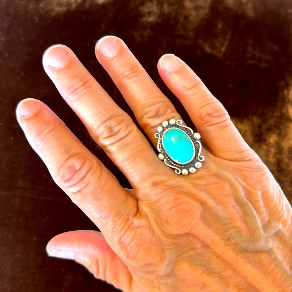 Vintage Sterling Turquoise GORGEOUS ring🤩🔥🔥🔥 - Picture 3 of 10